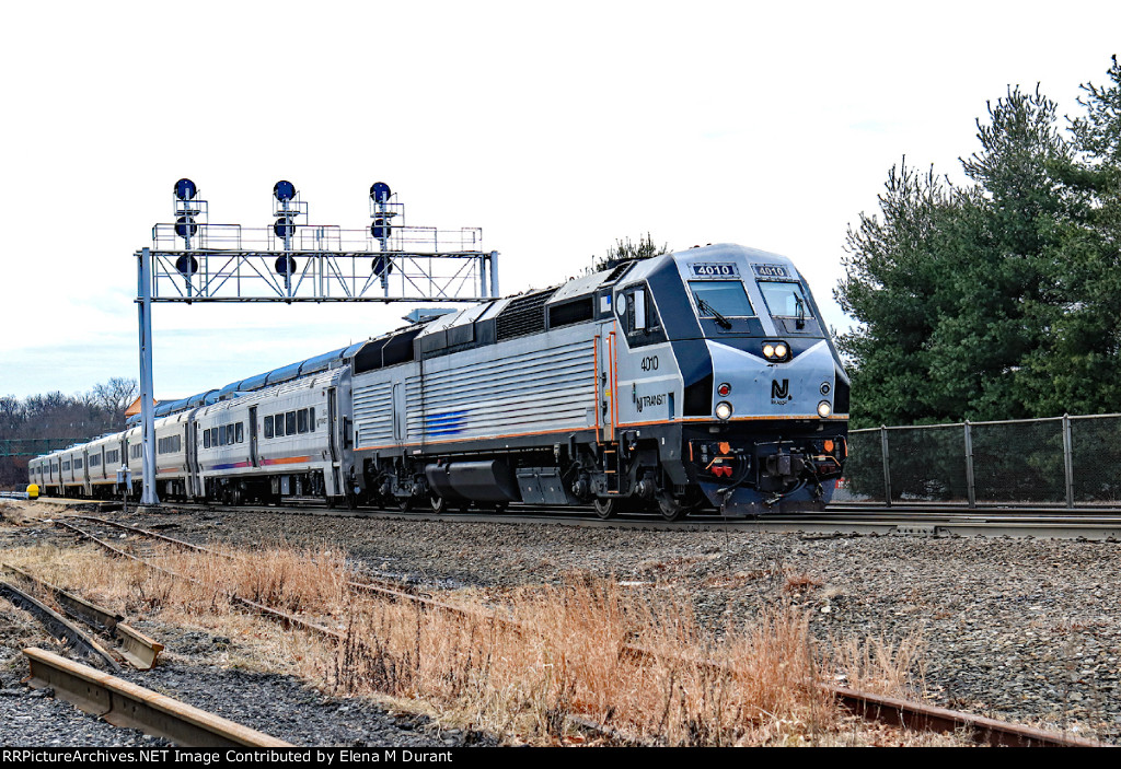 NJT 4010 on train 1867